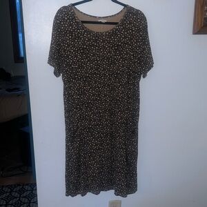 Women’s XL short sleeve casual midi dress polka dot pattern WITH POCKETS